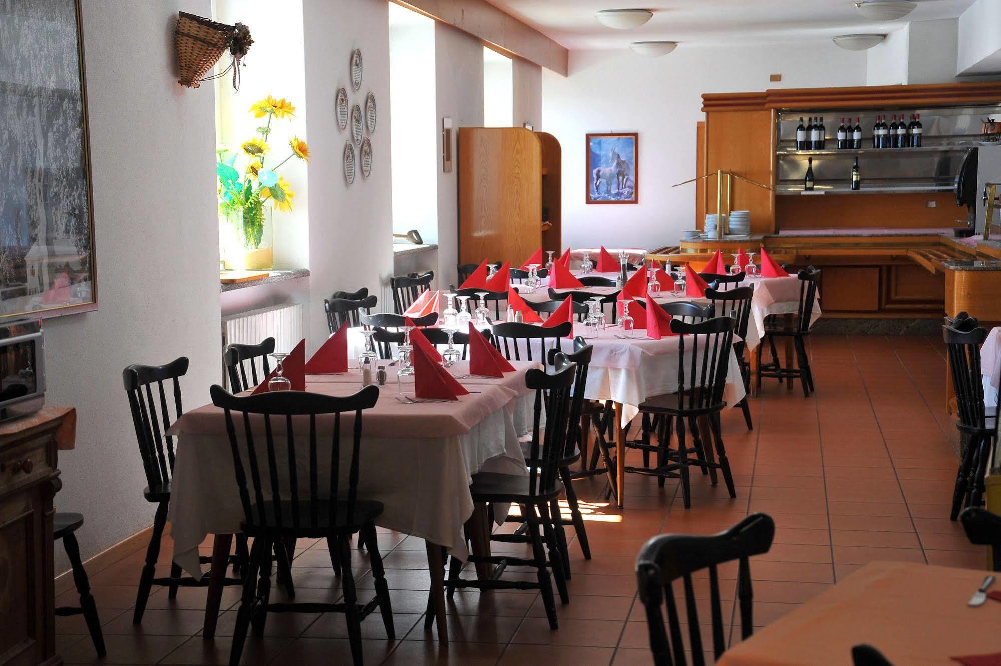 Hotel Passo Stelvio Εξωτερικό φωτογραφία